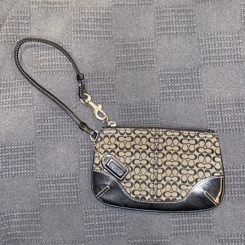 Coach Signature C Print Canvas/Leather Mini Wristlet Black/Gray
